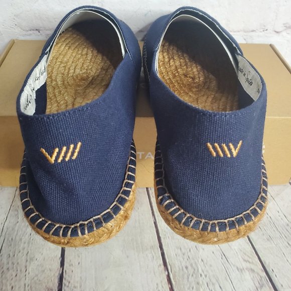 Viscata Barcelona Espadrilles in Navy main image 11
